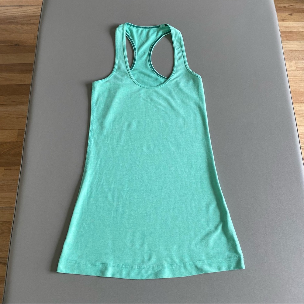 Lululemon Racerback Tank - size 2 - mint/teal